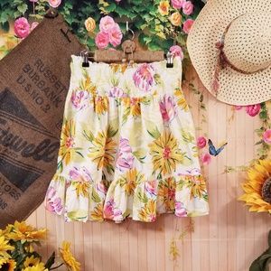 🌺(SM) BEAUTIFUL & VIBRANT FLORAL SKIRT🌺